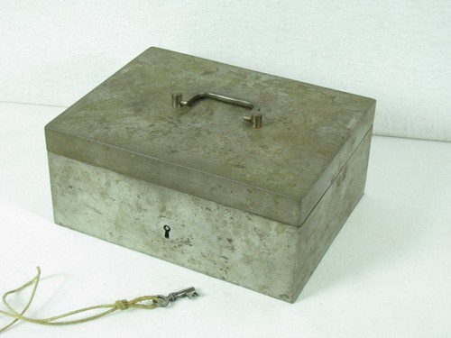 Alte kasse safe geldkasette - alte,