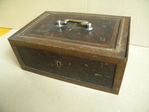 1900 ant kasse - ca.1900, geldkasse