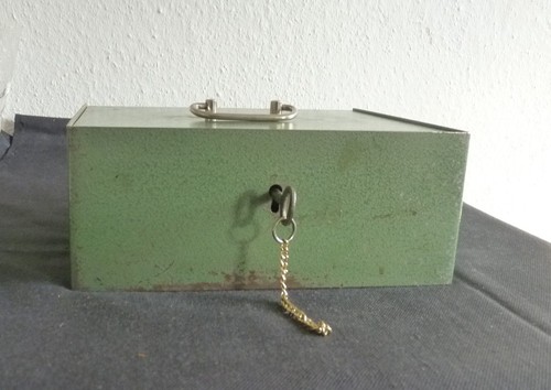 Alte geldkassette kasse - alte,