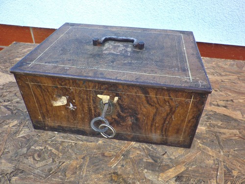 Geldkassette alt